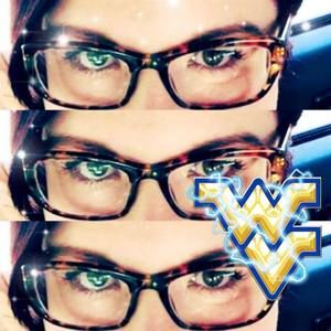 Meet your Posher, Jenni